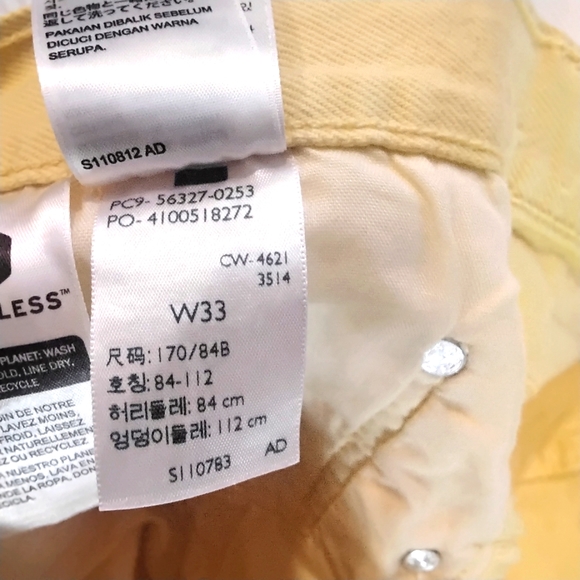 New! Women's Levi's Shorts 🌞 nwot - Picture 3 of 6